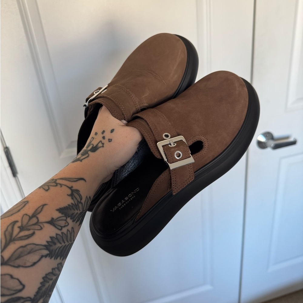Vagabond Blenda Buckle Clog
